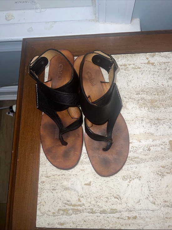 Chloe Black Leather Ankle-Strap Thong Sandals